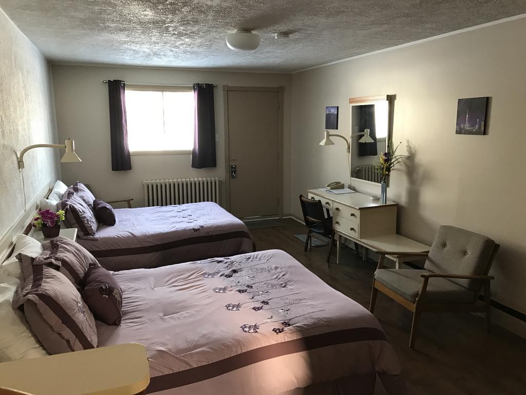 Motel Belle Riviere Сен-Жан-сюр-Рішельйо Екстер'єр фото