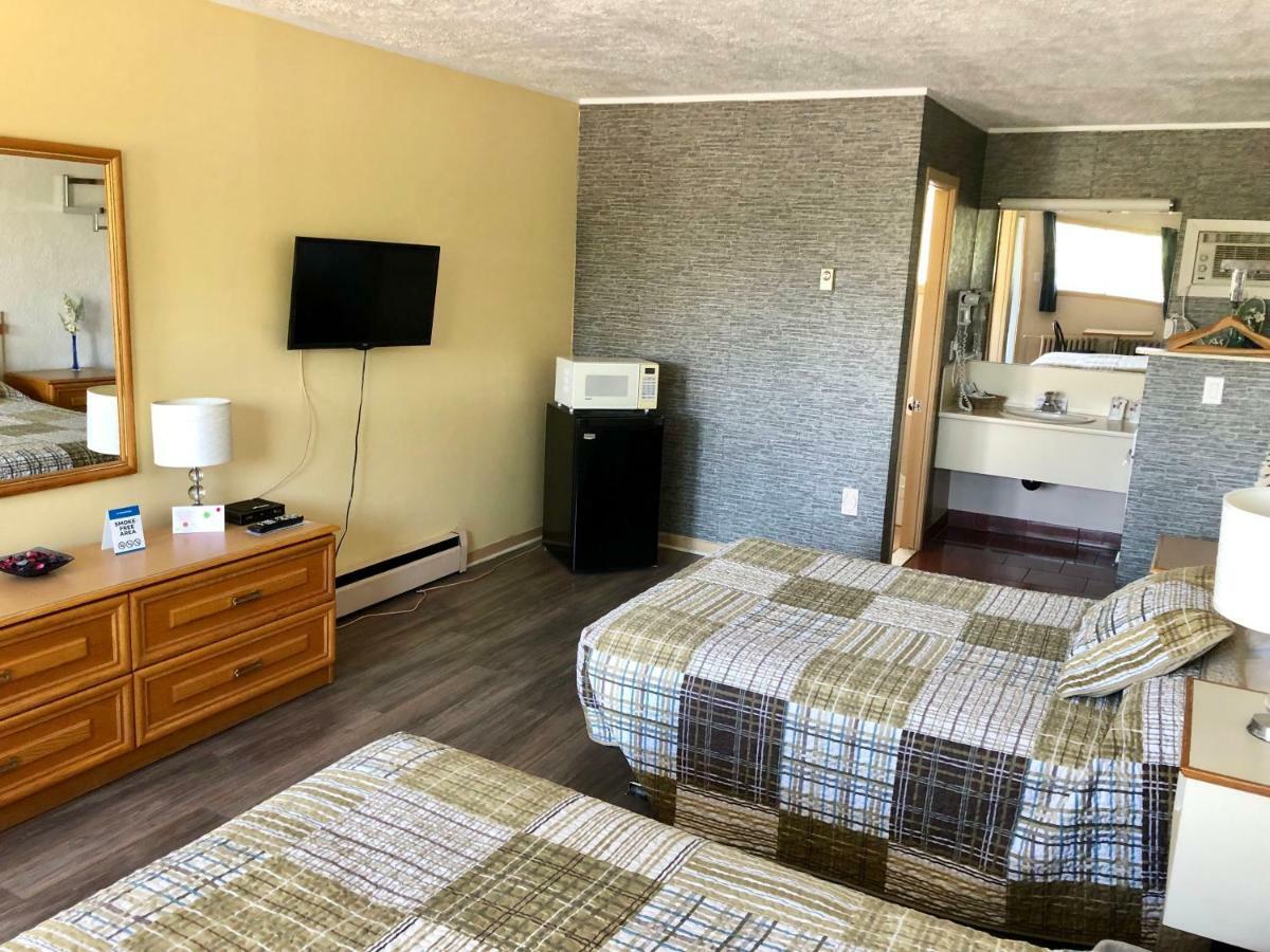 Motel Belle Riviere Сен-Жан-сюр-Рішельйо Екстер'єр фото