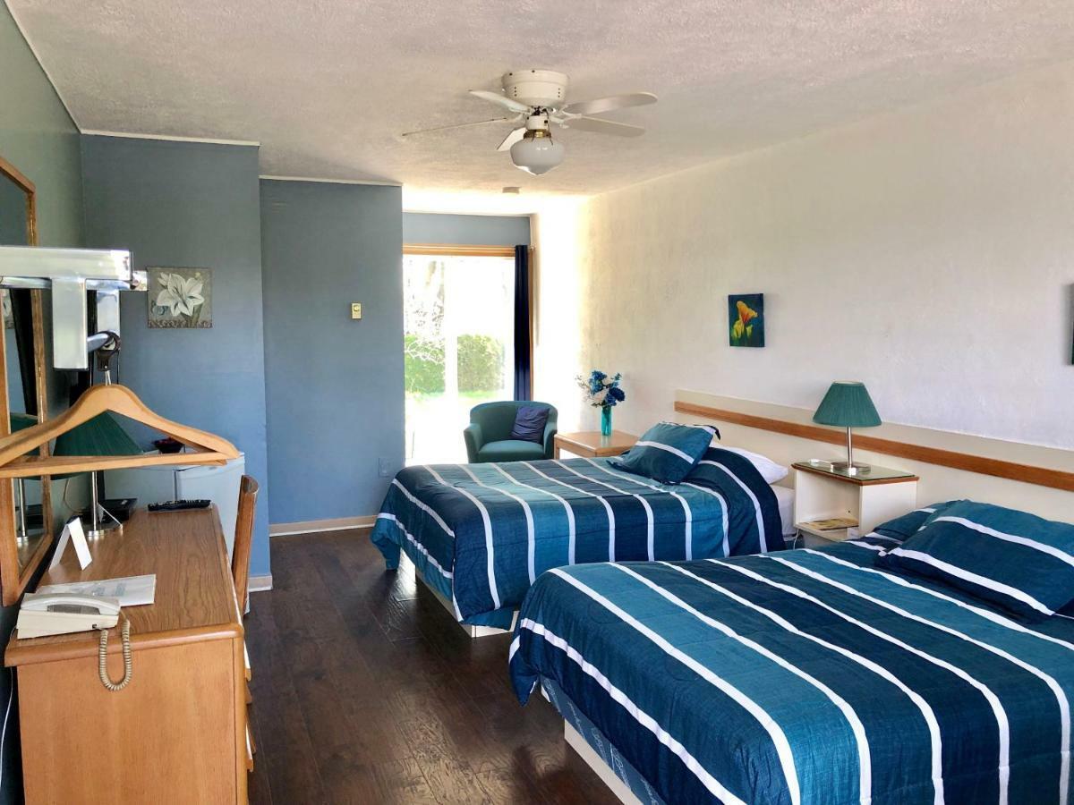 Motel Belle Riviere Сен-Жан-сюр-Рішельйо Екстер'єр фото